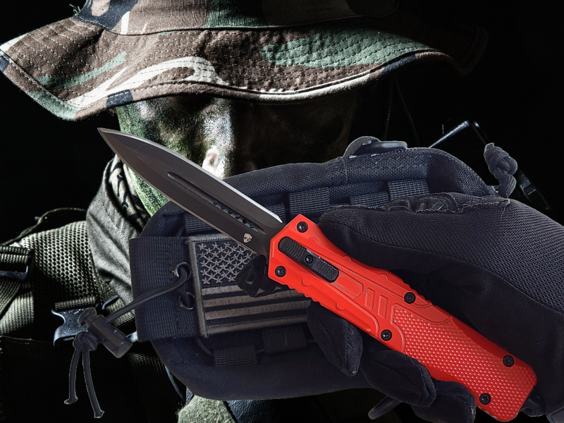 Venom Recon 3 Automatic OTF Knife - Red (Black Double Edge 3.25").