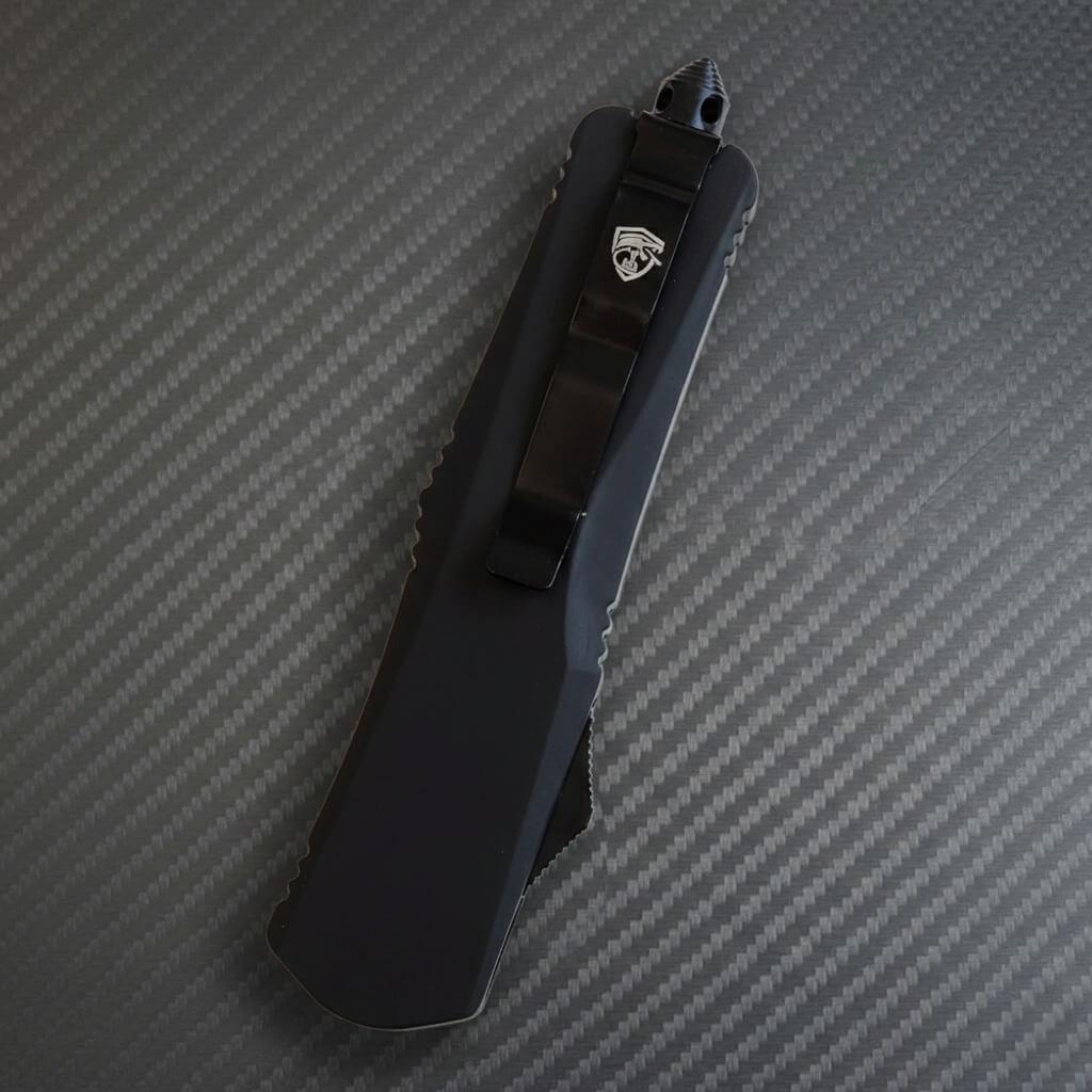 Venom S1 Delta D/A Automatic OTF Knife in sleek black DP finish, a luxury blend of precision and elegance