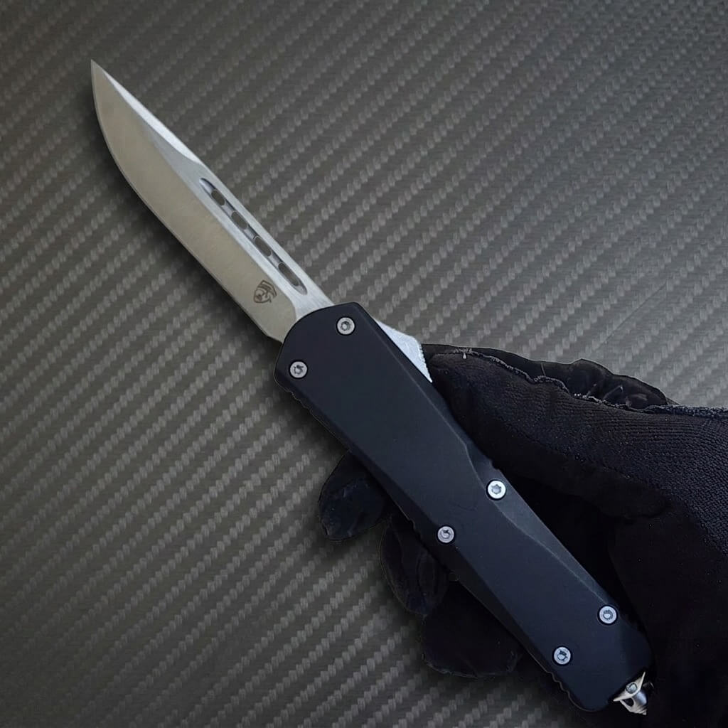Venom S1 Delta D/A Automatic OTF Knife (Satin DP)