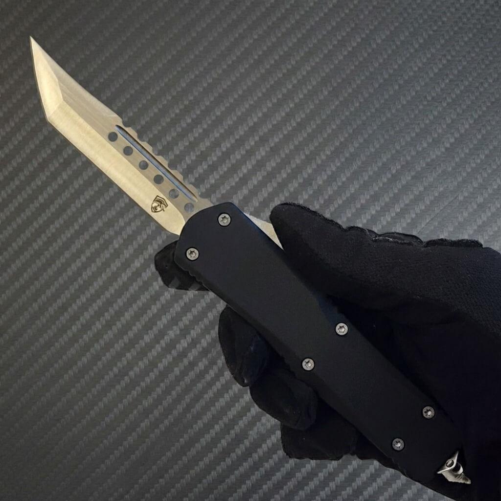 Venom S1 Delta D/A Automatic OTF Knife (Satin Spartan)