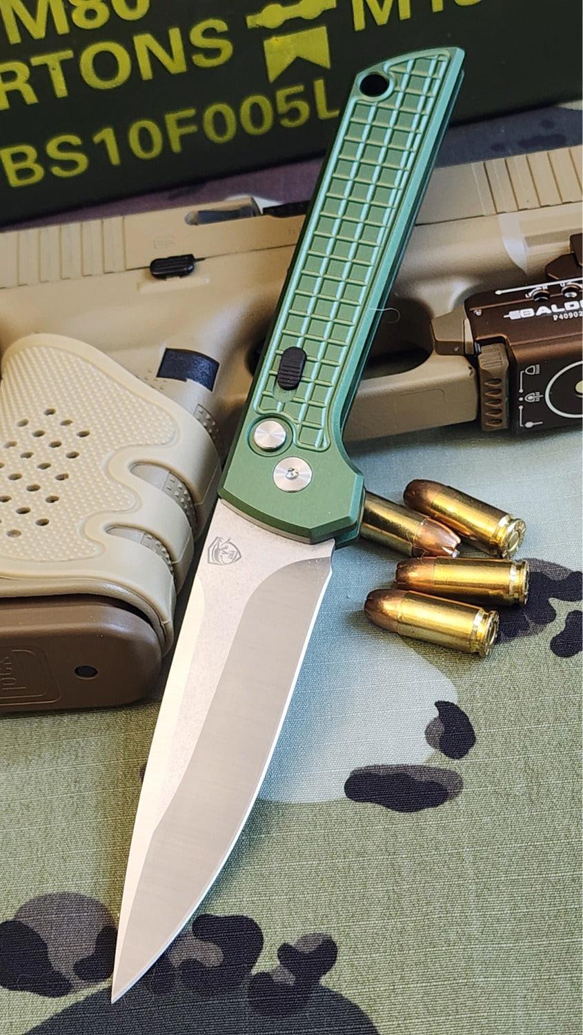 Raptor-9R Striker automatic knife with 3.5 satin DP blade in olive drab, durable and tactical design