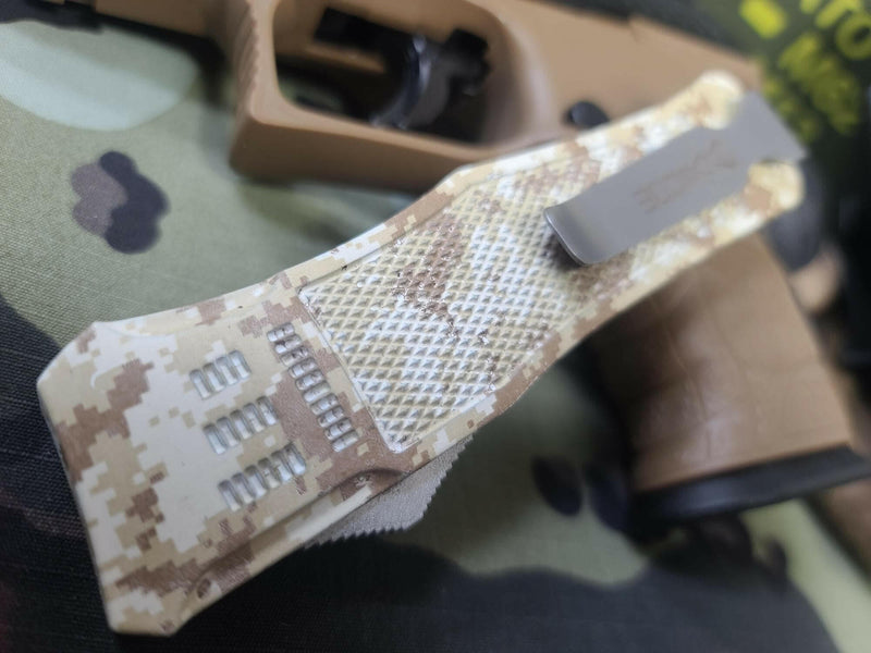 Venom 4TR Desert Fox Camo Edition OTF Knife - Satin Drop Point Partial Serr Camo Models Southern Sporting Goods LLC